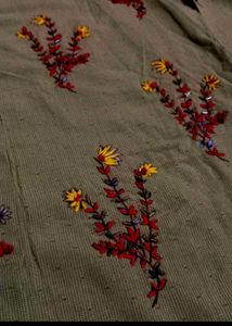 L Size Kurti Set With Embroidery