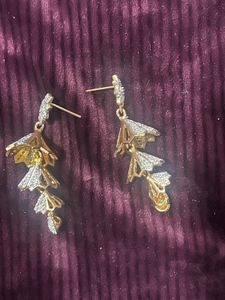 Sparkling Jhumka Earrings