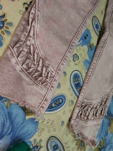 I&#39;m Selling This Women&#39;s Jeans