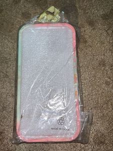 Swirl  iPhone  15 Case