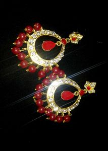 Assorted Jewelry Set: Earrings &amp; Bracelet
