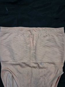 clovia High-Waisted /shape wear / tummy tucker