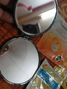 3 Pouch Of Face Pack And Peel-off Mask