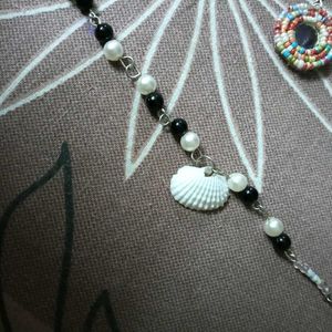 Seashell &amp; Pearl Beaded Bracelet