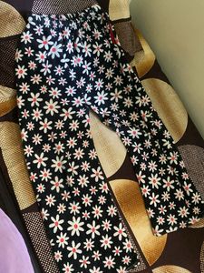 Cute Floral Print Pants