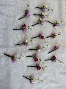 16 Combo Boutonniere