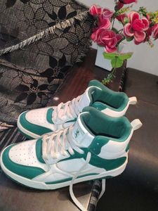Orginal Redtape shoes Green Sneakers
