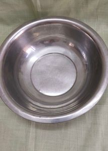 Stainless steel bowl
