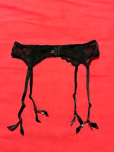 Black Lace Garter Belt – Size L