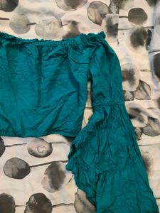 Teal Off-Shoulder Bell Sleeve Crop Top