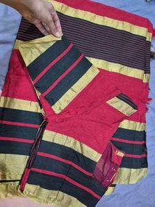Red &amp; Black Striped Saree