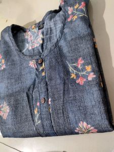 Beautiful Kurti ... Size: 30 To 34 CM Height : 39cm