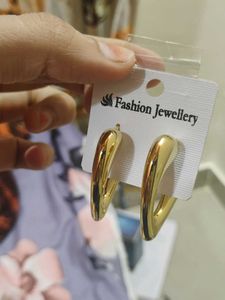 Gold Heart Hoop Earrings