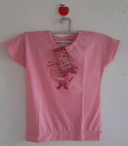 Cute Top With Tag