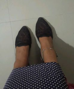 Heeled Jutis (Negotiable)