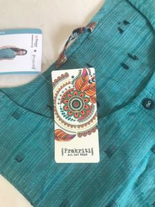 Sleeveless Blue Kurti
