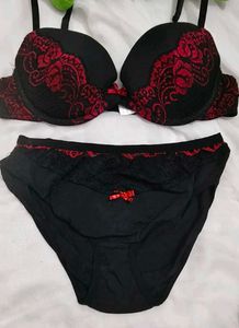 Black & Red Lingerie Set