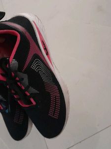 Sports Shoes