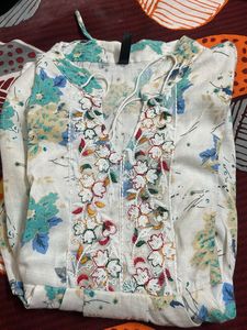 Floral Embroidered Tunic