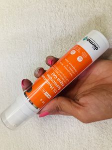 The Derma Co Sunscreen