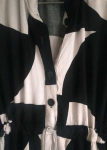 Mini Black &amp; White Dress