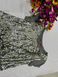 ❤️💫🇳🇿Sparkly Sequin Top