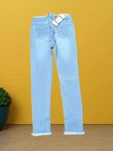 E@23 Size-30 (Sale) Latest Ladies high waist Jeans