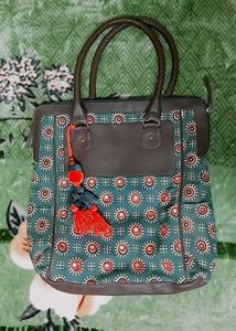 Patterned Tote Bag with Tassels