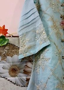 Embroidered Kurta Set