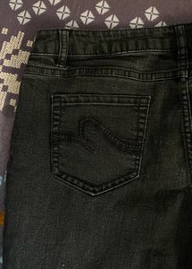 Charcoal Black Washed Capri