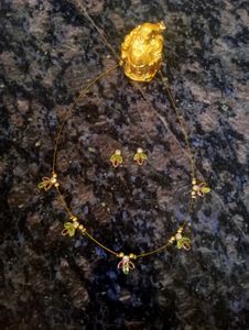 Floral Necklace &amp; Earring Set
