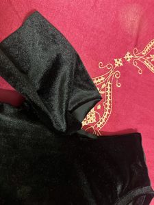 ONLY black velvet top