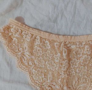 classy Nude brief💛🌼