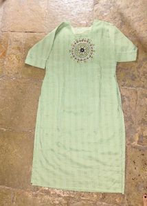 Embroidered Green Kurta