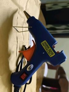 Mini Glue Gun - Easily Carryable