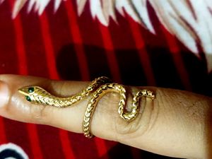 Green Eyes Snake Ring