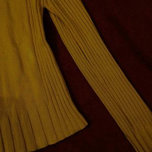 Yellow Fall/winter Turtle Neck Sweater(Women&#39;s)