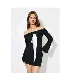 Bow Bodycon Mini .