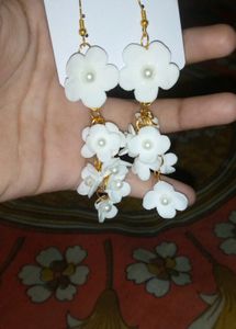 White Clay Flowers Earrings