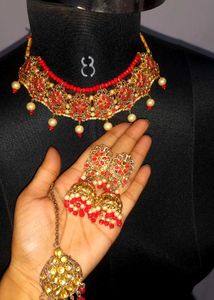 Red &amp; Gold Choker Set