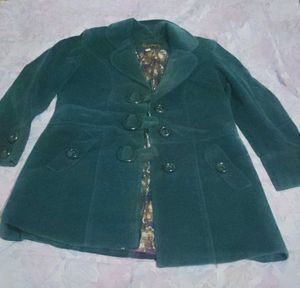 Woman's Blazer With Removable And Attachable Cap