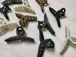 4 Hair Claws