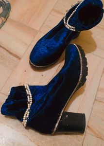 Velvet Boots For Wedding Occasion