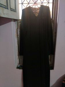 Black Burqa For Daily Wear...Very Good Condition