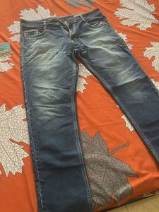 Stylish Blue Denim Jeans