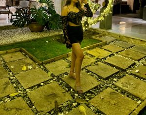 Black Urbanic Top
