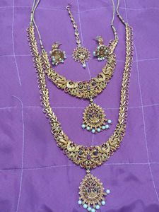Elegant Gold-Toned Jewelry Set