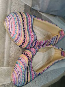 Colorful Embroidered Ballet Flats