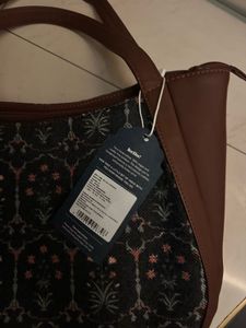 Zouk Handbag - Stylish &amp; Unique