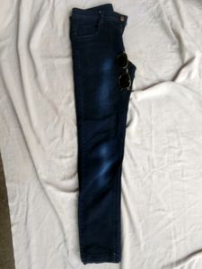 Blue Denim Jean With Back Pocket Designed